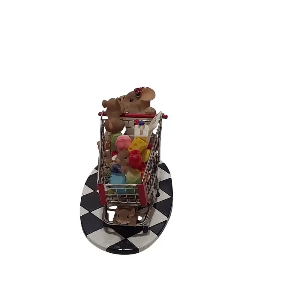 shopping mouses figurine